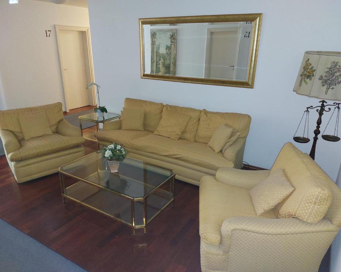 Hotel Goldener Stern 장크트 잉베르트 외부 사진